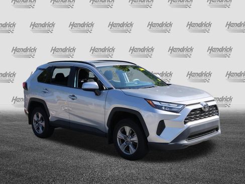Used 2024 Toyota RAV4 XLE w/ Convenience Package FWD image 2