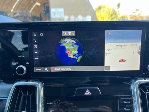 Used 2022 Kia Sorento SX image 24