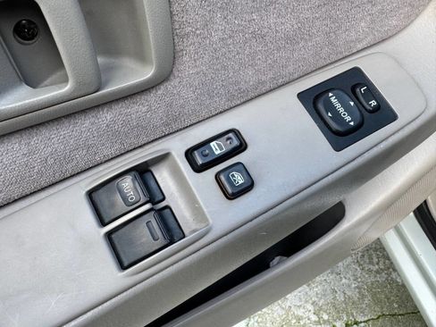 Used 2002 Toyota Tacoma PreRunner image 26