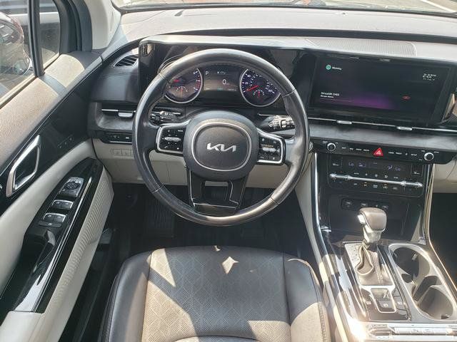 Used 2022 Kia Carnival SX FWD image 19