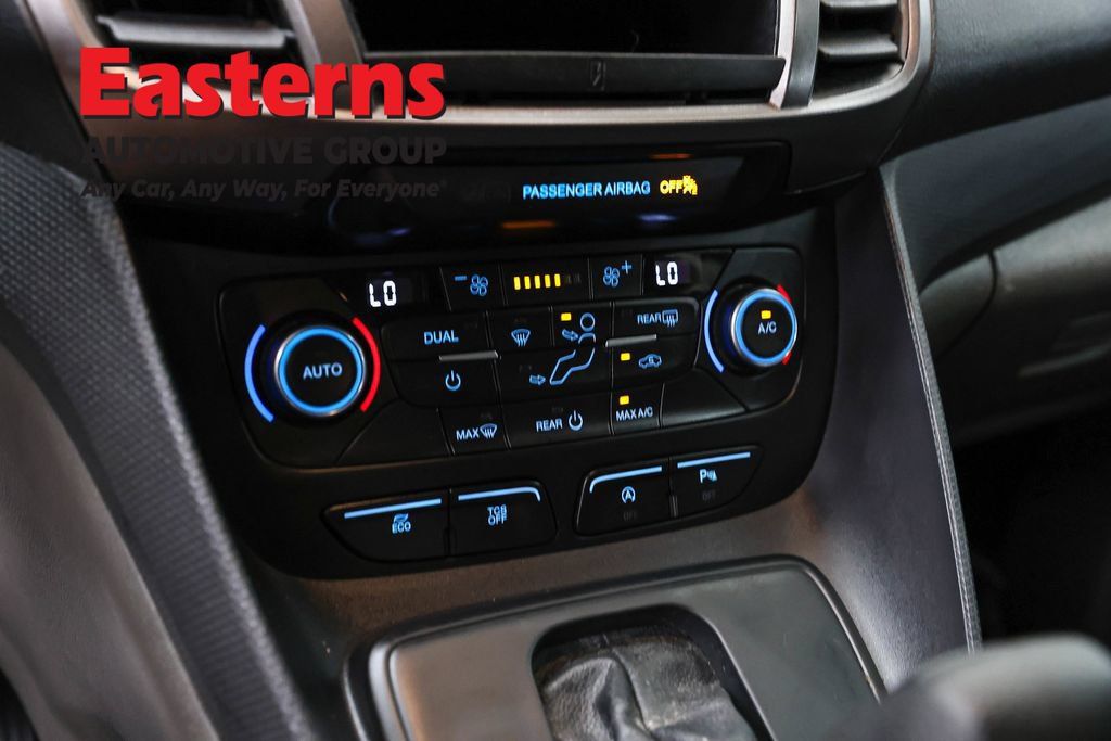 Used 2021 Ford Transit Connect XLT FWD image 20