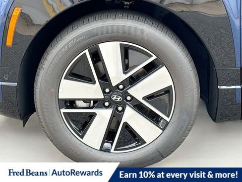 New 2026 Hyundai Ioniq 9 SEL image 21