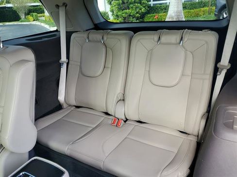 Used 2022 Lincoln Aviator Reserve w/ Equipment Group 201A image 30