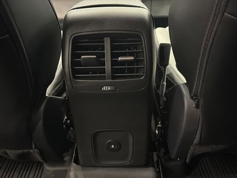 Used 2024 Ford Escape SE image 12