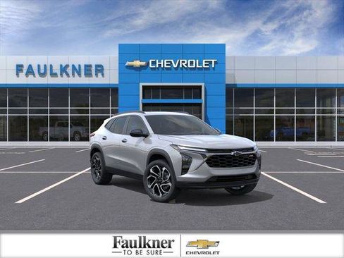 New 2026 Chevrolet Trax RS w/ Sunroof Package FWD image 1