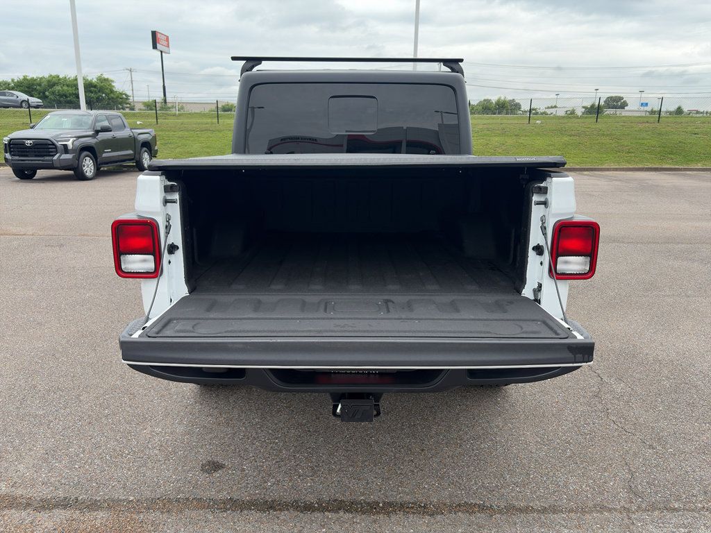 Used 2022 Jeep Gladiator Sport AWD/4WD image 27