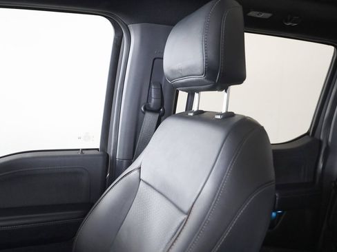 Used 2021 Ford F150 Lariat w/ Equipment Group 502A High image 40