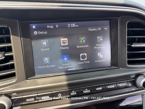 Used 2019 Hyundai Elantra SEL FWD image 31
