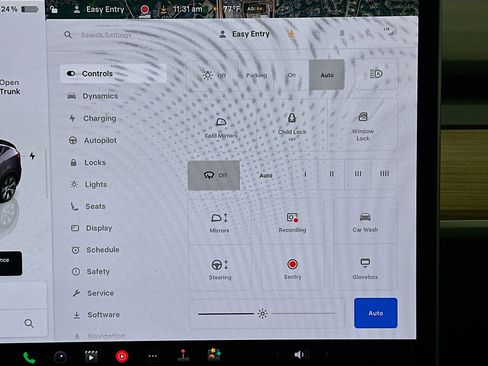 Used 2023 Tesla Model Y Long Range image 16