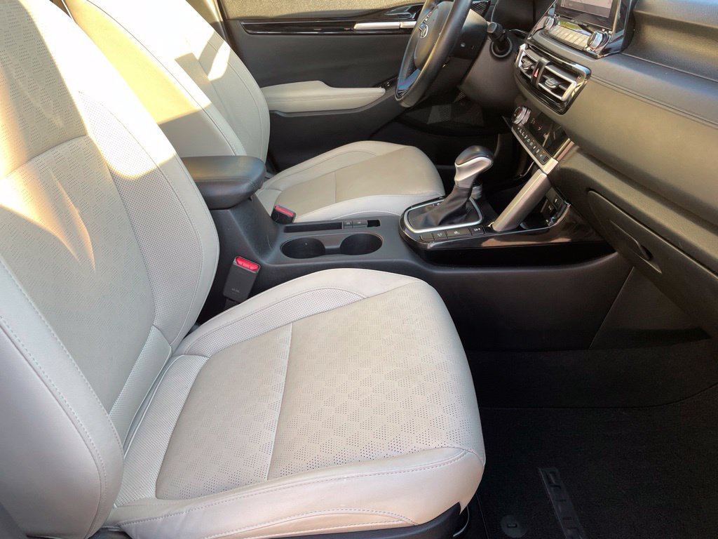 Used 2021 Kia Seltos SX w/ SX Sunroof Package AWD/4WD image 26