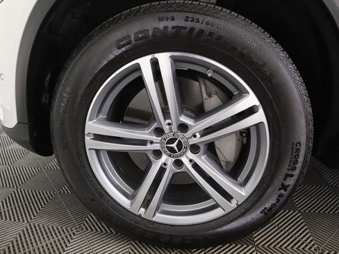 Certified 2022 Mercedes-Benz GLC 300 image 30