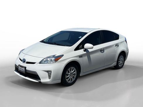 Used 2013 Toyota Prius Prime Plug-In Hybrid FWD image 1
