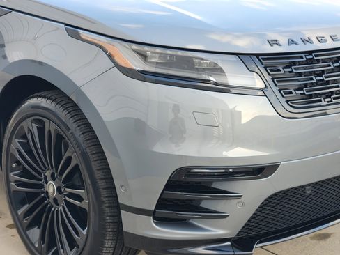 New 2026 Land Rover Range Rover Velar Dynamic SE image 8