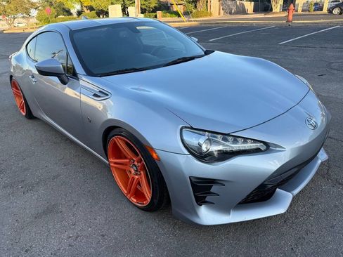 Used 2019 Toyota 86 image 1