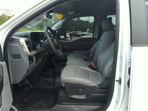 Used 2023 Ford F350 XL AWD/4WD image 15