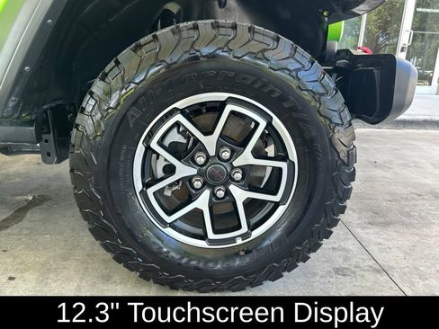Used 2026 Jeep Wrangler Unlimited Rubicon AWD/4WD image 24