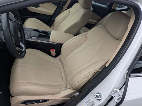 Used 2022 Acura TLX image 18