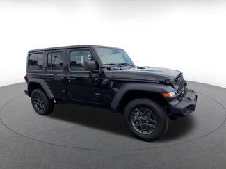 Used 2025 Jeep Wrangler Unlimited Sport AWD/4WD video 2