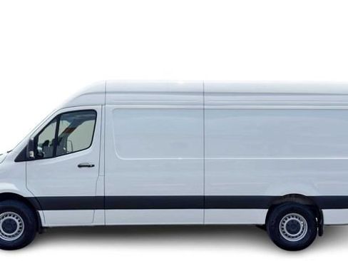 Used 2025 Mercedes-Benz Sprinter 2500 image 1