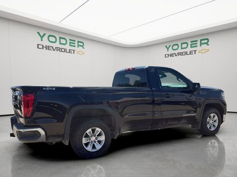 Used 2022 GMC Sierra 1500 Pro w/ Sierra Value Package AWD/4WD image 5