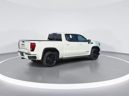 Used 2025 GMC Sierra 1500 Elevation w/ Elevation Premium Package image 8