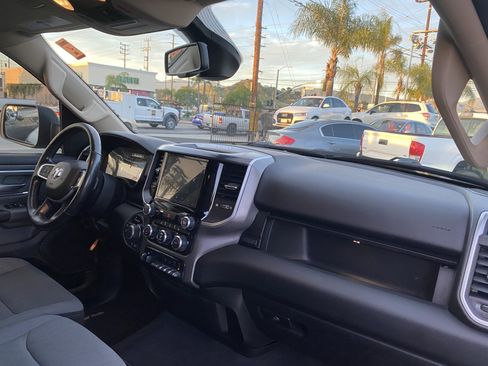 Used 2019 RAM 1500 Big Horn image 20