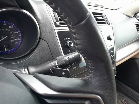 Used 2019 Subaru Outback 2.5i Premium AWD/4WD image 20