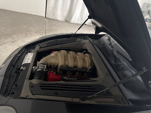 Used 2002 Maserati Spyder Cambiocorsa RWD image 17