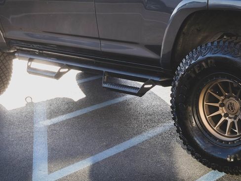 Used 2022 Toyota 4Runner SR5 Premium image 34