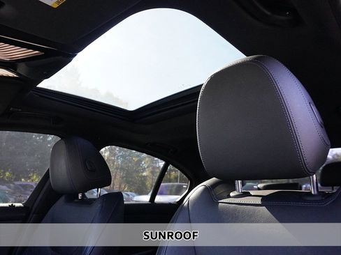 Used 2021 BMW M340i xDrive M340i xDrive w/ Premium Package image 4