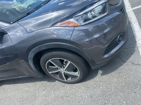 Used 2022 Honda HR-V EX-L image 8