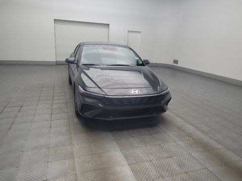 Used 2024 Hyundai Elantra SEL FWD image 14