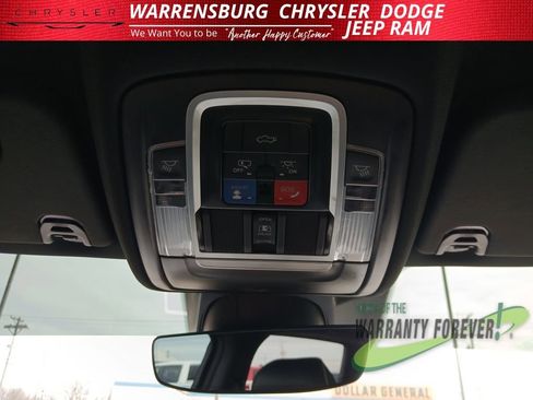 Used 2023 RAM 1500 Laramie image 32