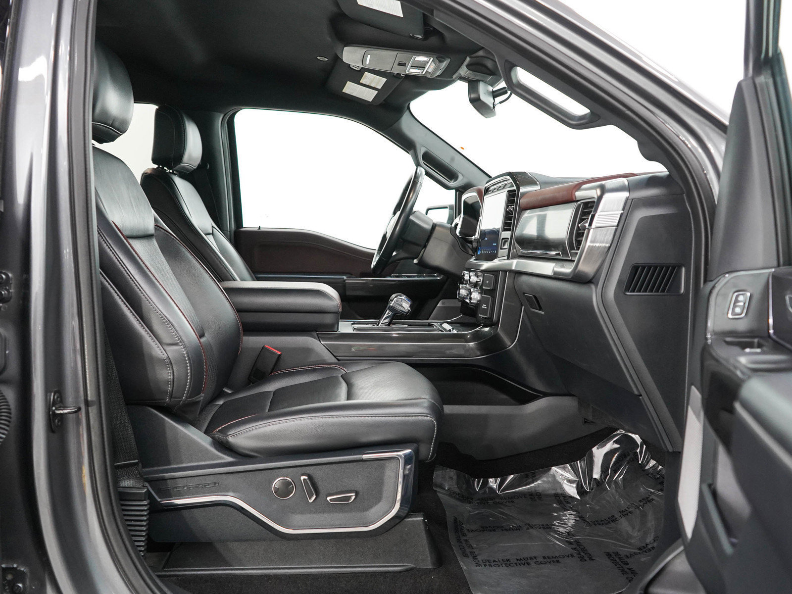 Used 2021 Ford F150 Lariat w/ Equipment Group 502A High AWD/4WD image 11