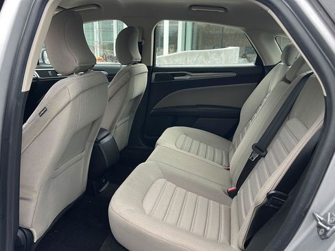 Used 2019 Ford Fusion S FWD image 10
