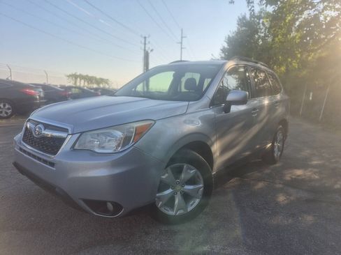 Used 2014 Subaru Forester 2.5i Limited AWD/4WD image 3