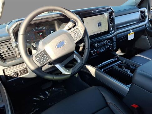 New 2026 Ford F250 Lariat w/ Black Appearance Package image 6