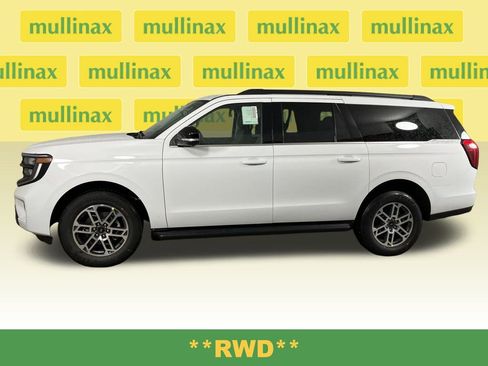 New 2026 Ford Expedition Max Active image 12