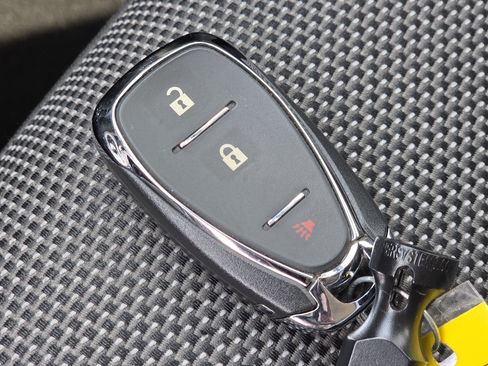 Used 2018 Chevrolet Traverse LS FWD image 31