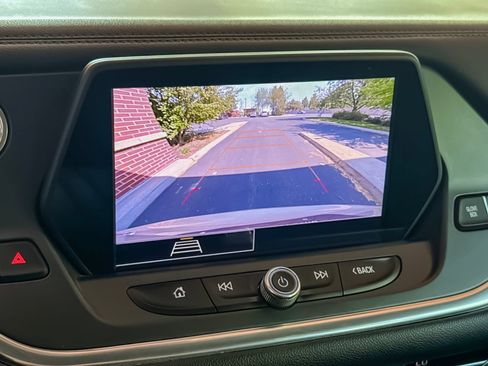 Used 2021 Chevrolet Blazer LT FWD image 26