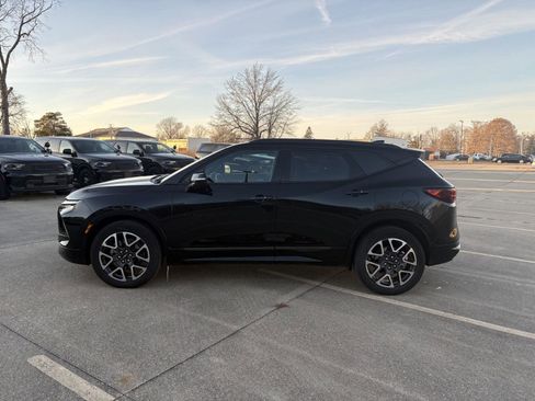 Used 2025 Chevrolet Blazer RS image 22