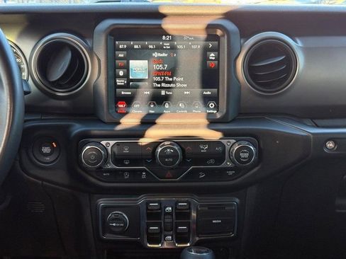 Used 2020 Jeep Wrangler Unlimited Sport S w/ Sun And Sound Package image 14