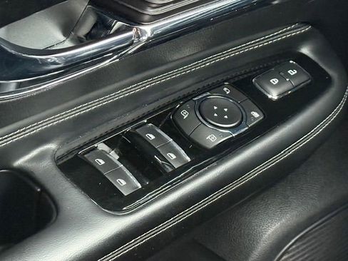 Used 2022 Lincoln Corsair AWD w/ Premium Package image 35