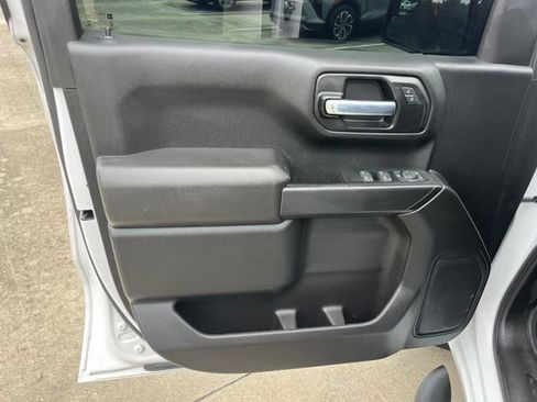 Used 2021 Chevrolet Silverado 1500 Custom Trail Boss w/ Safety Confidence Package AWD/4WD image 13
