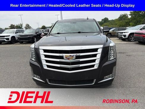 Used 2016 Cadillac Escalade ESV Premium AWD/4WD image 3