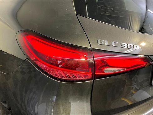 New 2026 Mercedes-Benz GLC 300 4MATIC image 5