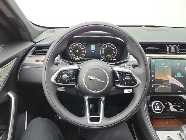 New 2026 Jaguar F-PACE R-Dynamic S AWD/4WD image 33