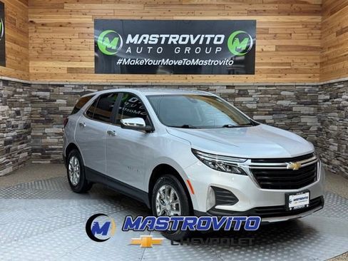 Used 2022 Chevrolet Equinox LT AWD/4WD image 1
