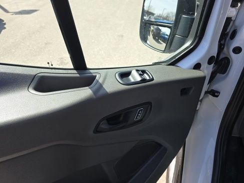Used 2024 Ford Transit 250 Low Roof w/ Exterior Upgrade Package image 12