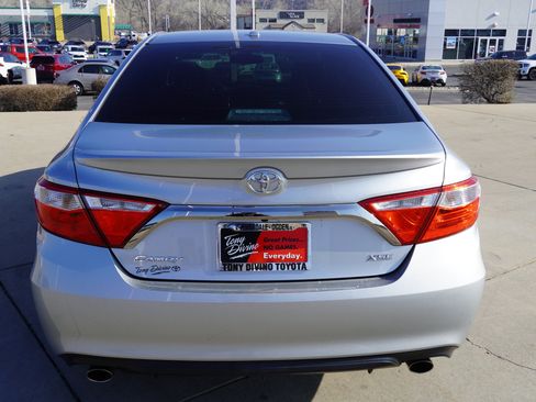 Certified 2017 Toyota Camry XSE image 7